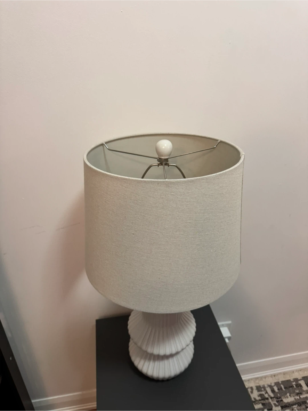 Two Identical Stylish Table Lamp - Great Condition! - photo 2