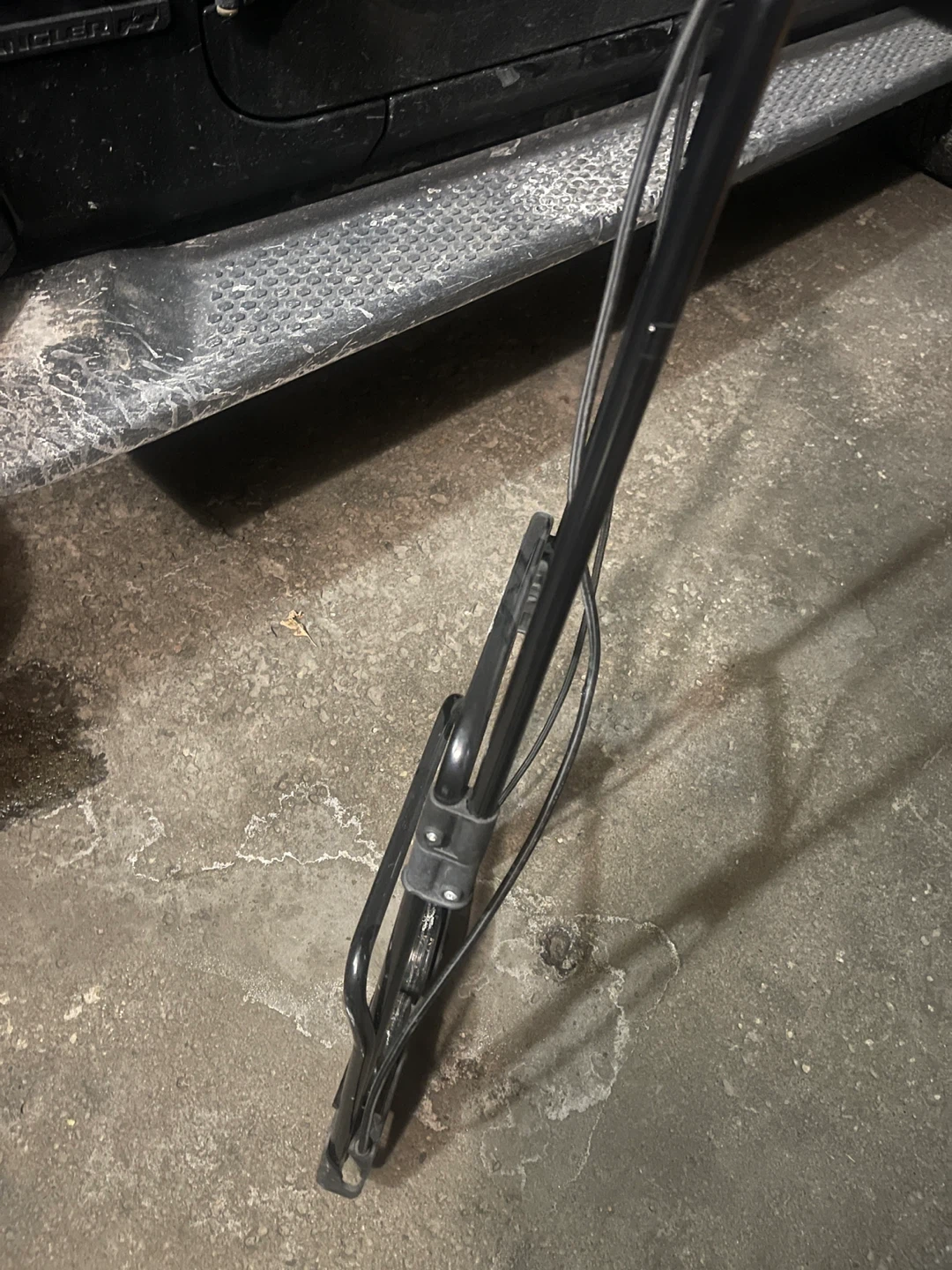 Black luggage cart - photo 3