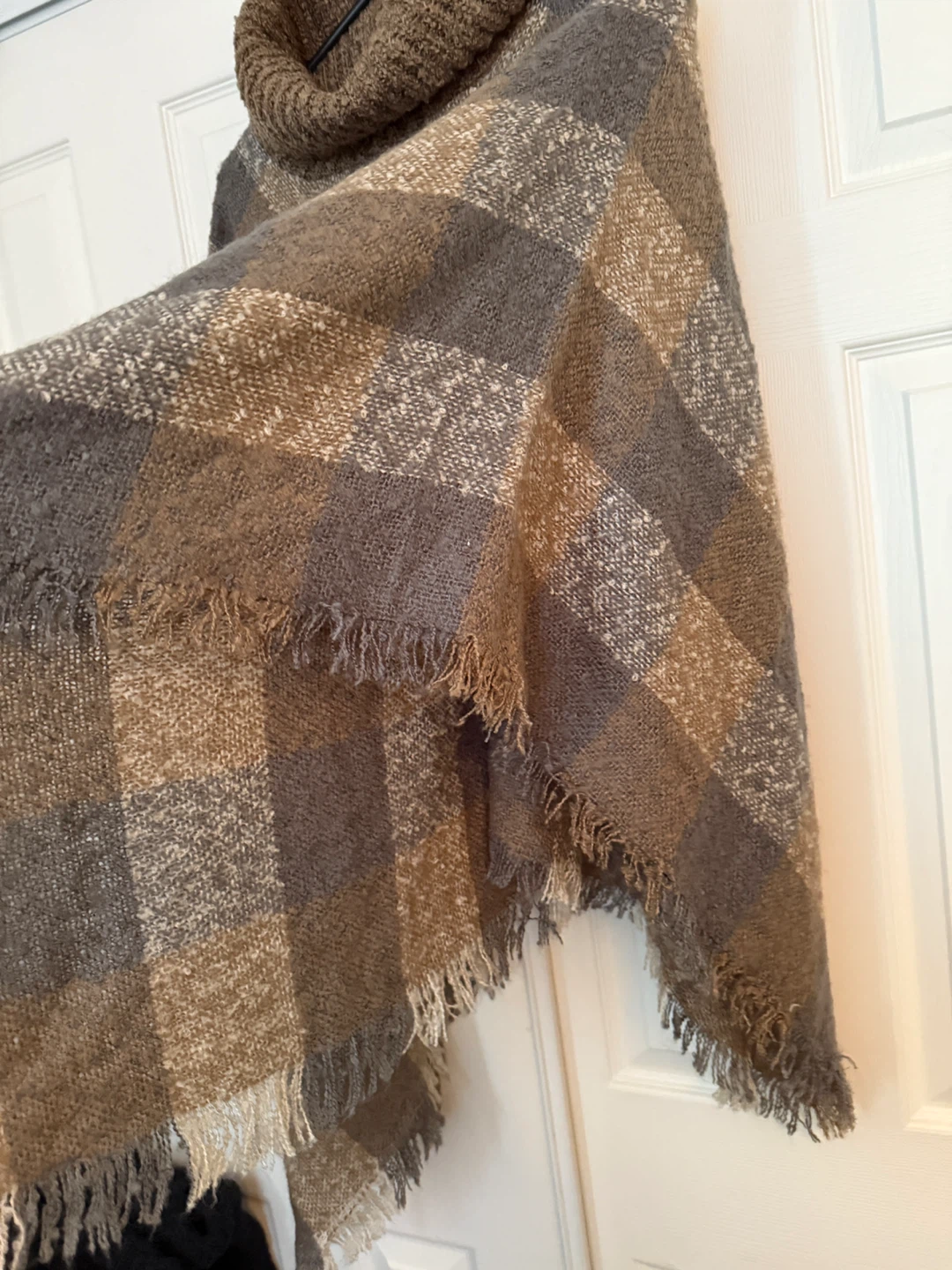 Brown Plaid Poncho with Turtleneck - photo 3