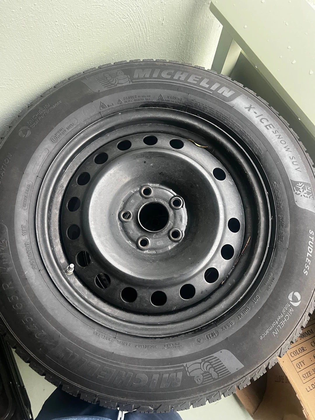 Michelin X-Ice Snow SUV Tires 245/65 R17 - photo 2