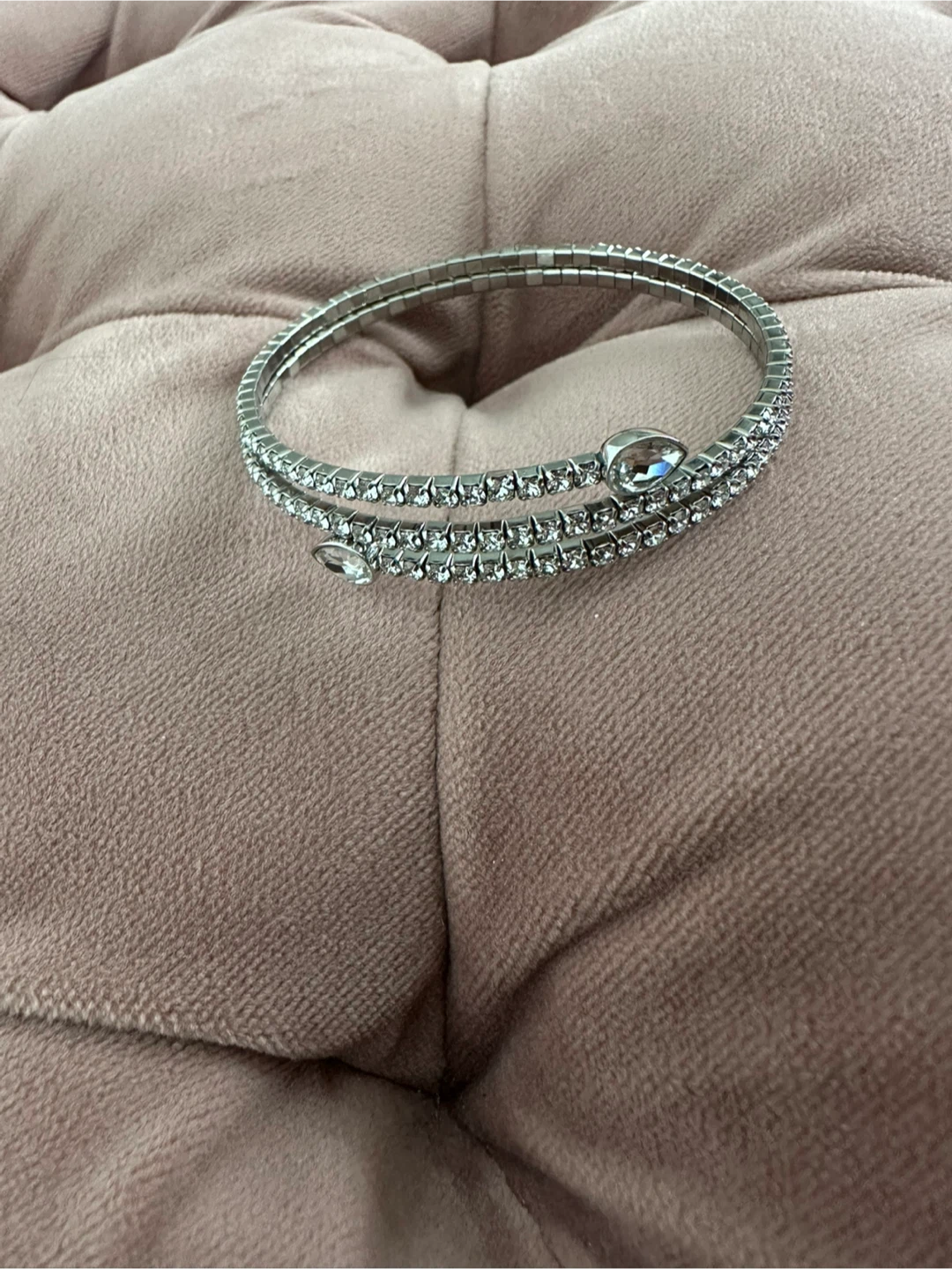 Swarovski Crystal twisty cuff - photo 2