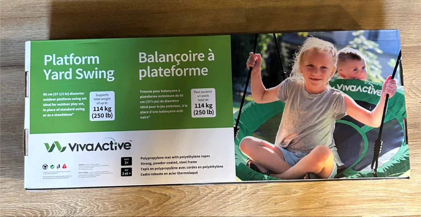 VivaActive Platform Yard Swing - New in Box!