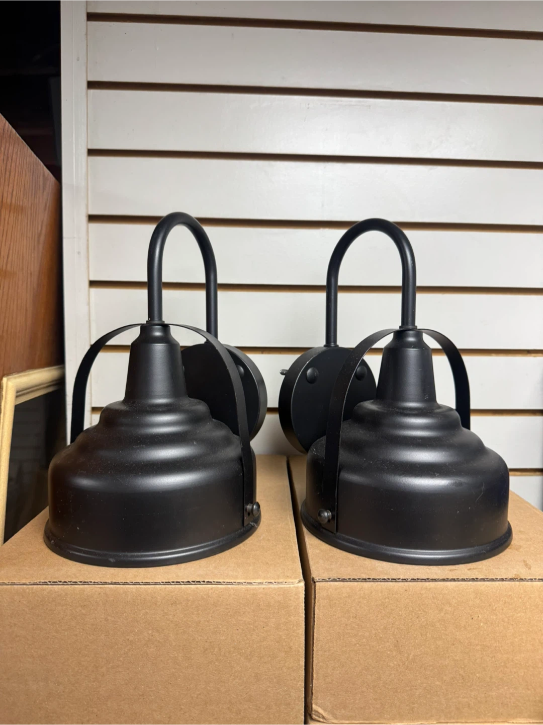 Giantech Lamp Battery Operated Wall Sconces