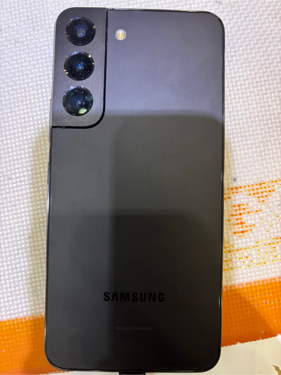 Samsung Galaxy S22 - Black 128GB - photo 2