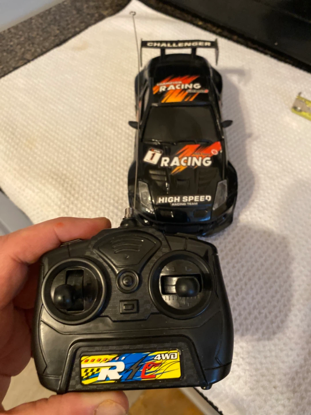 REALLY FAST RC NEW WITH BATTERIES