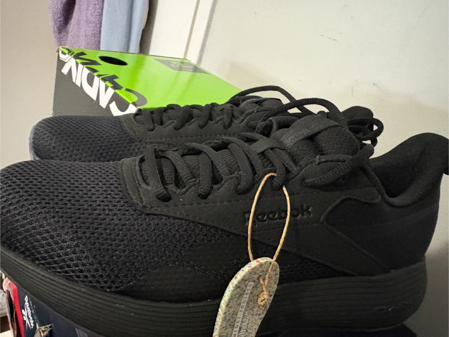 Reebok Black shoe size 9.5