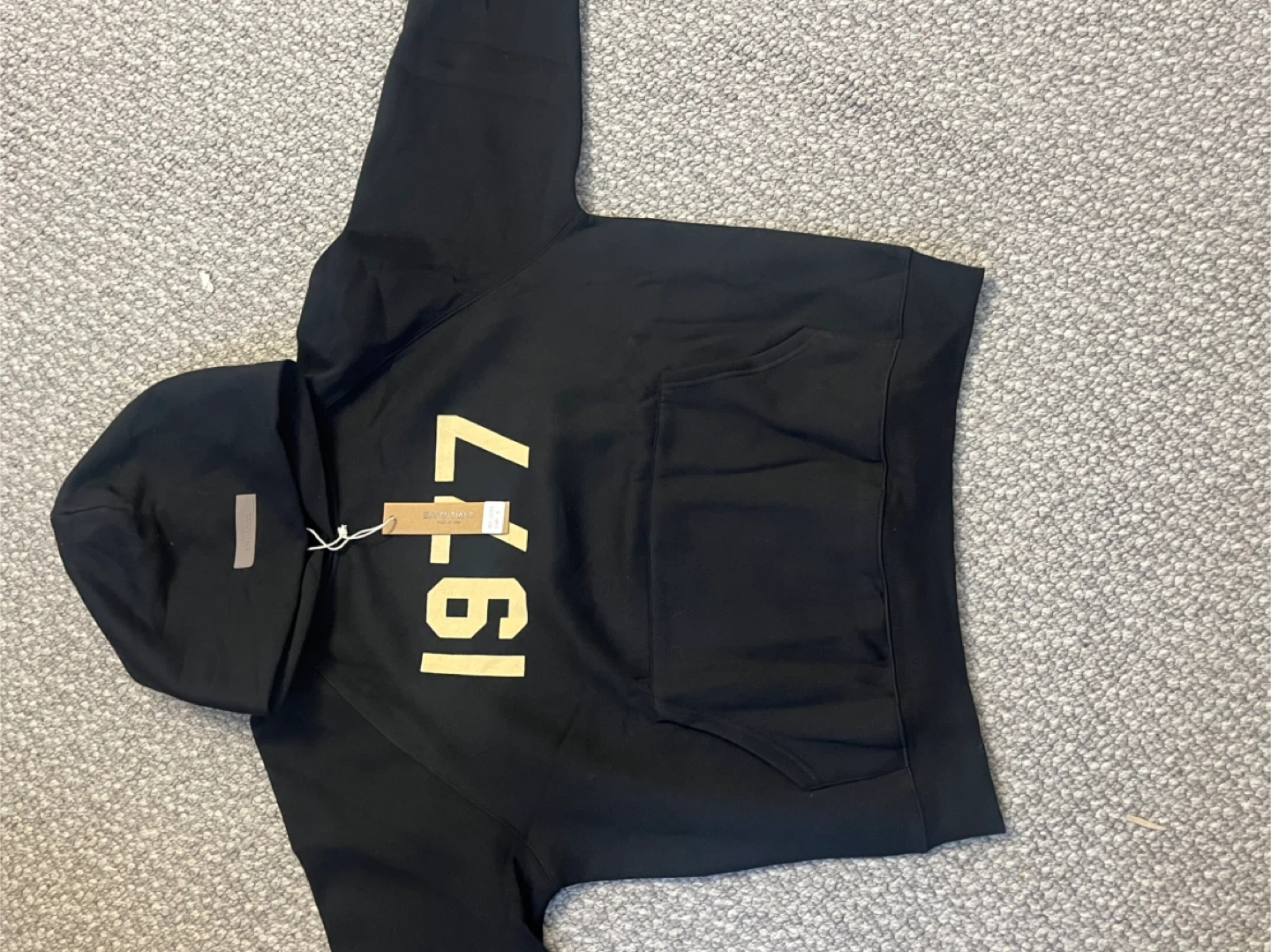 Essentials Fear of God Black 1977 Set - Size Small