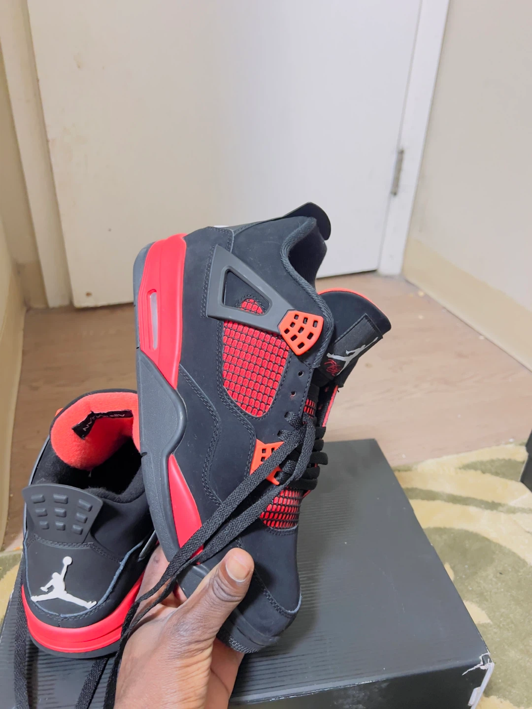 Air Jordan 4 Retro Red Thunder - photo 4