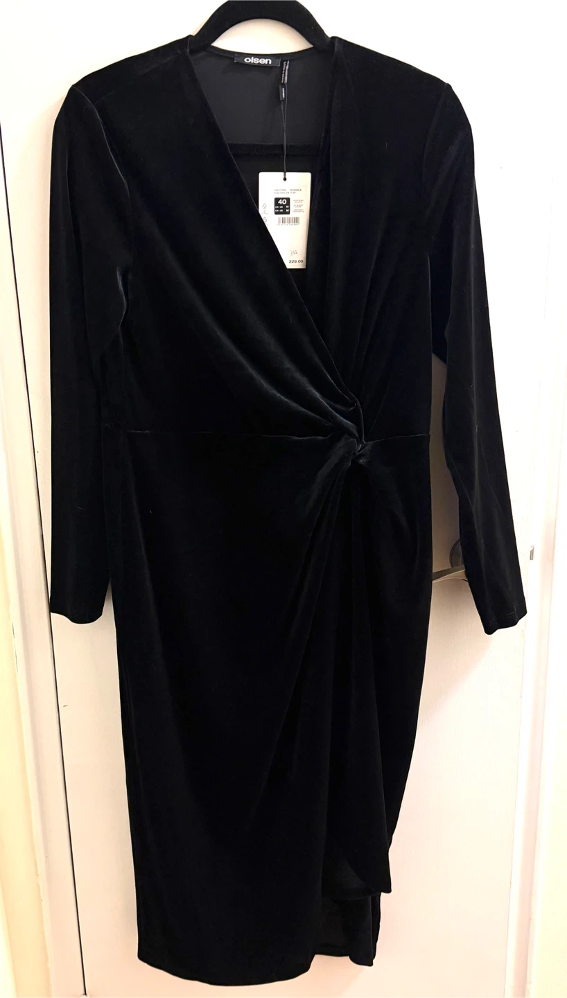 Olsen Black Velvet Wrap Cocktail Dress - Size 40 - photo 2