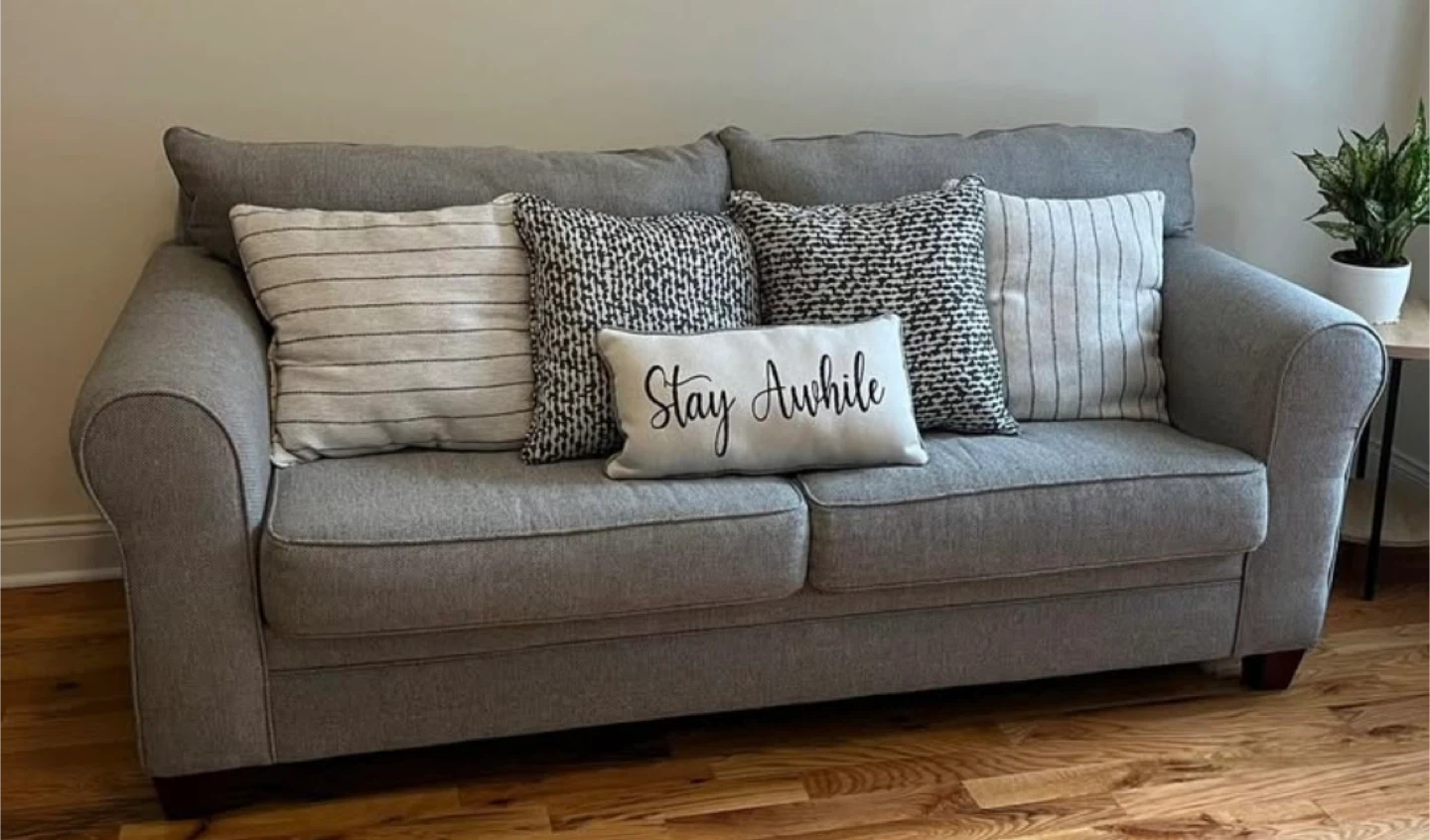 Bob's Furniture Queen Sleeper Sofa pull out - Gray