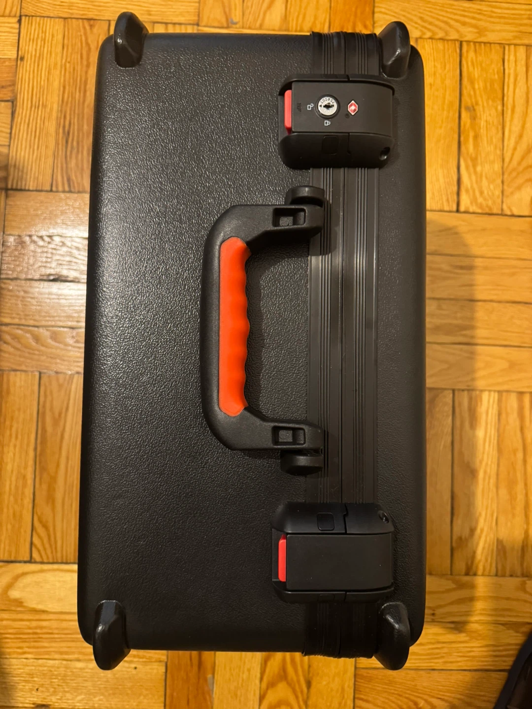 Gator Cases Protective Hard Case - Black - photo 2