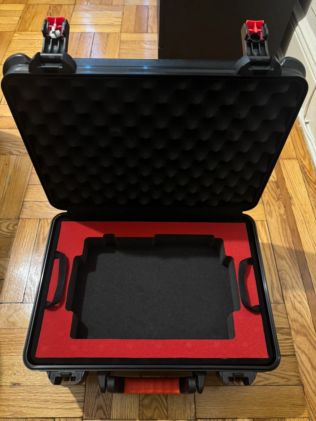 Gator Cases Protective Hard Case - Black - photo 3