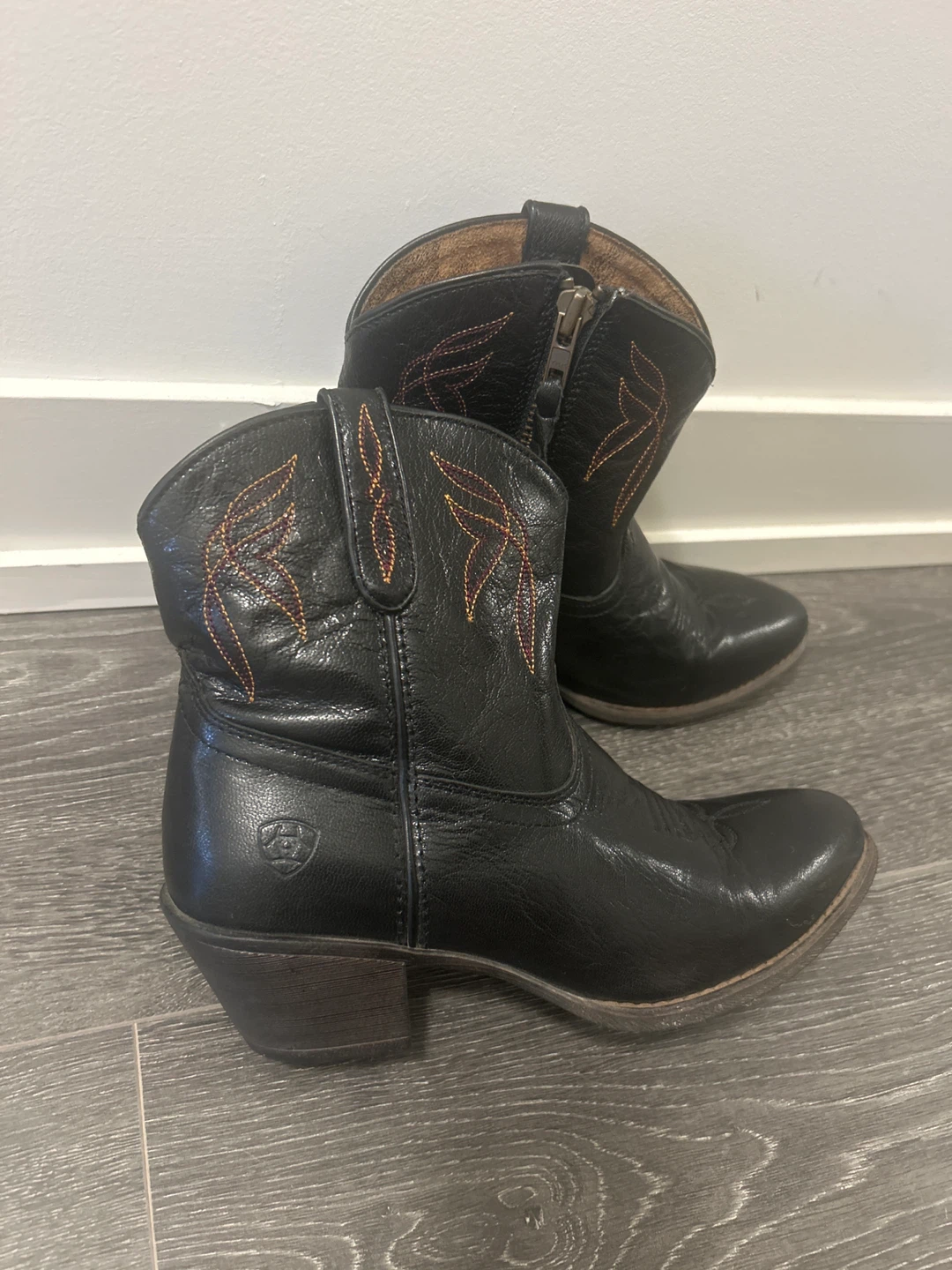 Ariat Women's Leather Ankle Boots - US 8B - photo 3