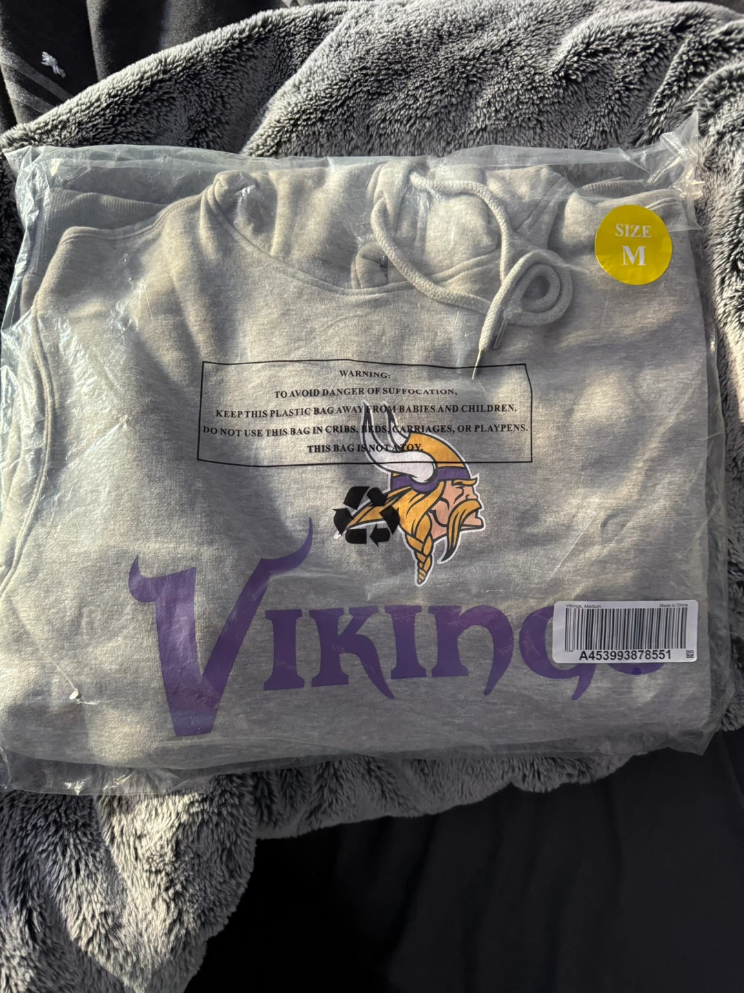 New Vikings Heather Gray Pullover Hoodie & FREE shirt