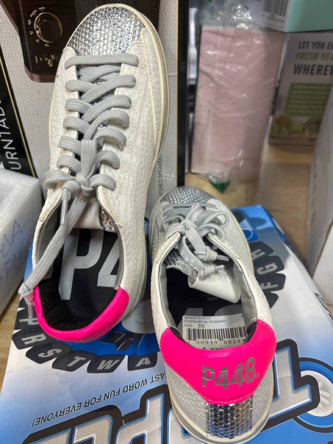 P448 John W Peakary Sneakers - Size 35 - photo 2