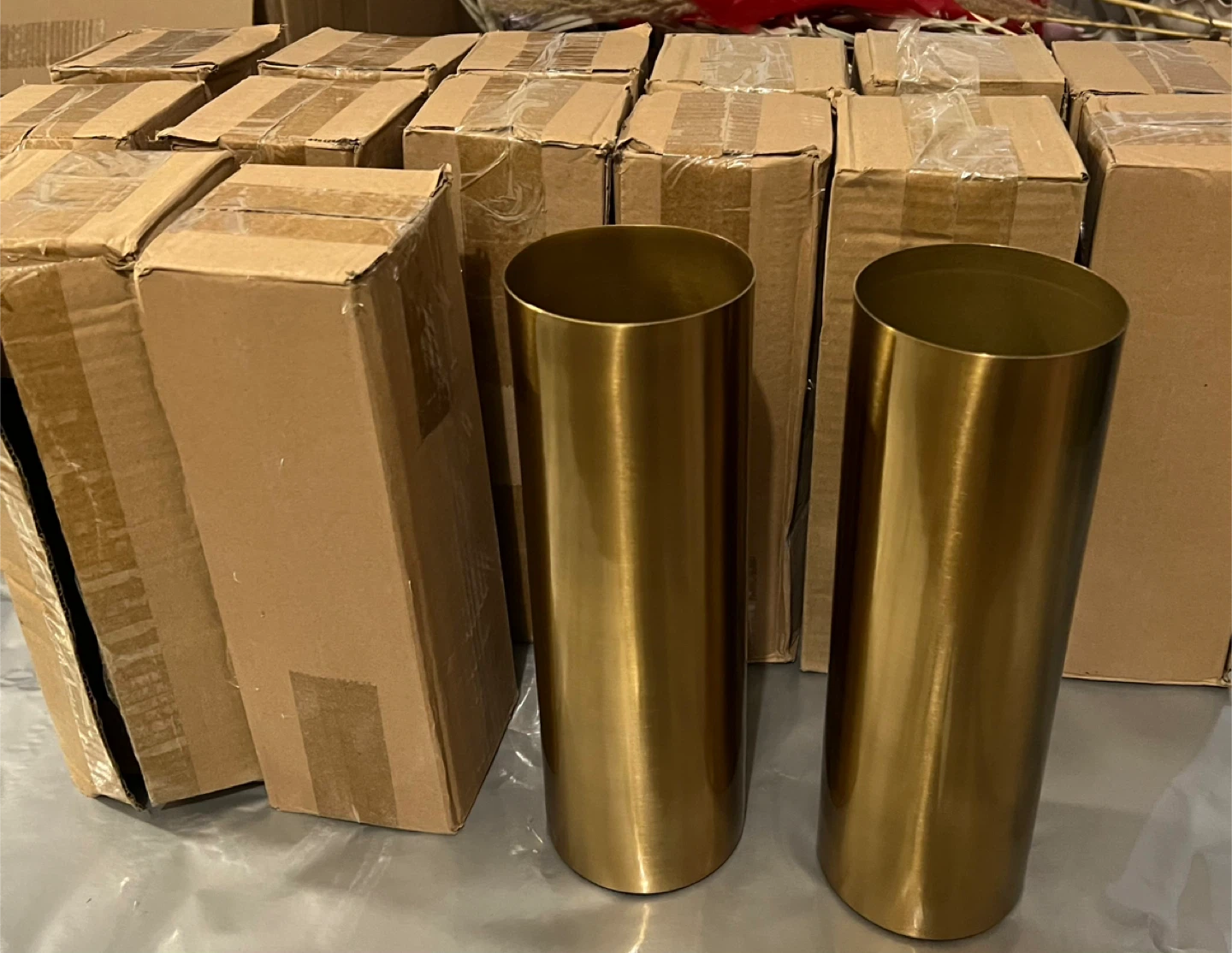 Set of 26 Gold/Bronze Metal Vases - New in Box!