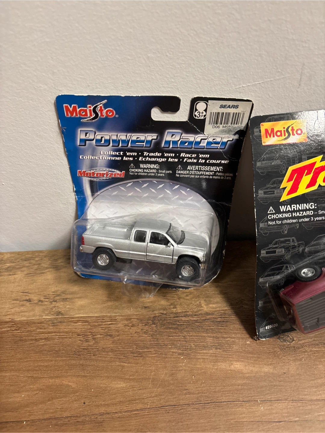 Maisto Diecast Toy Trucks - New in Package! - photo 4