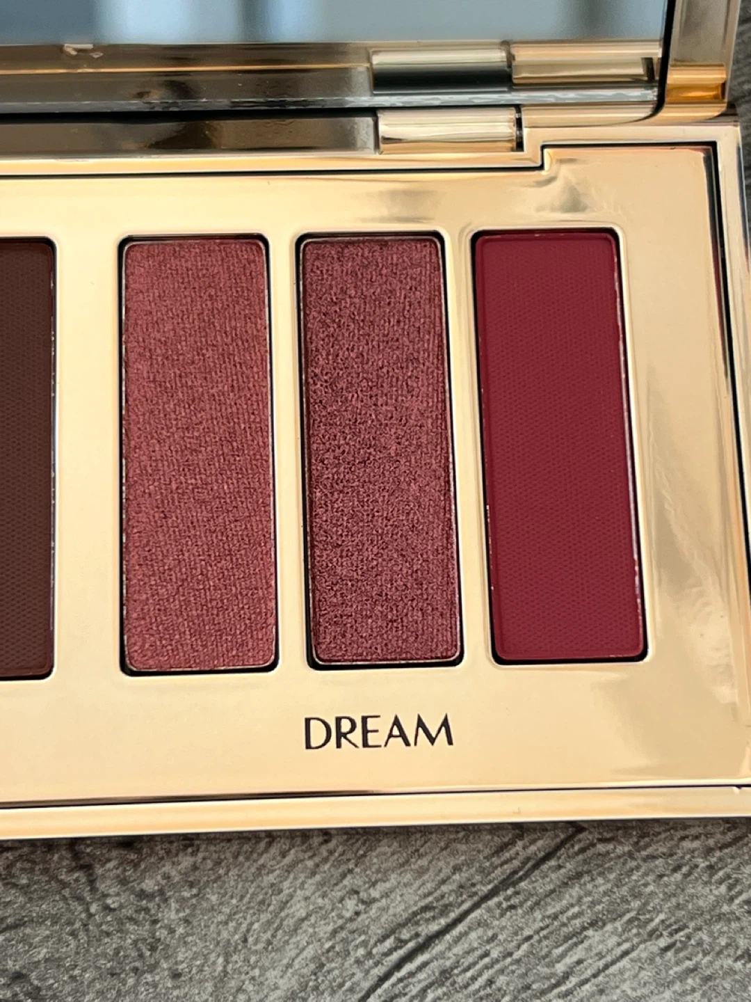Charlotte Tilbury The Super Nudes Easy Eye Palette - photo 2