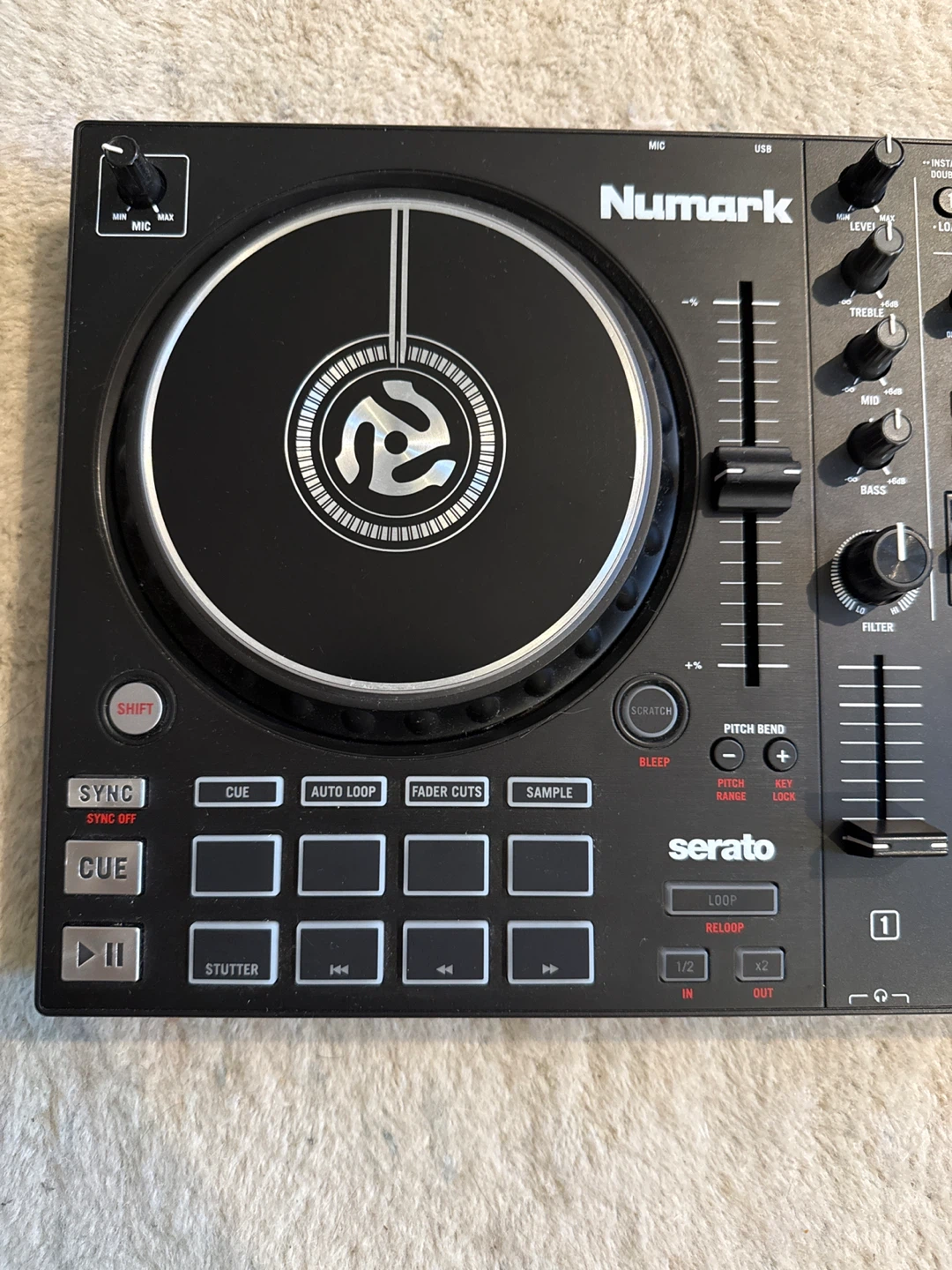 Numark Mixtrack Pro FX DJ Controller - photo 3