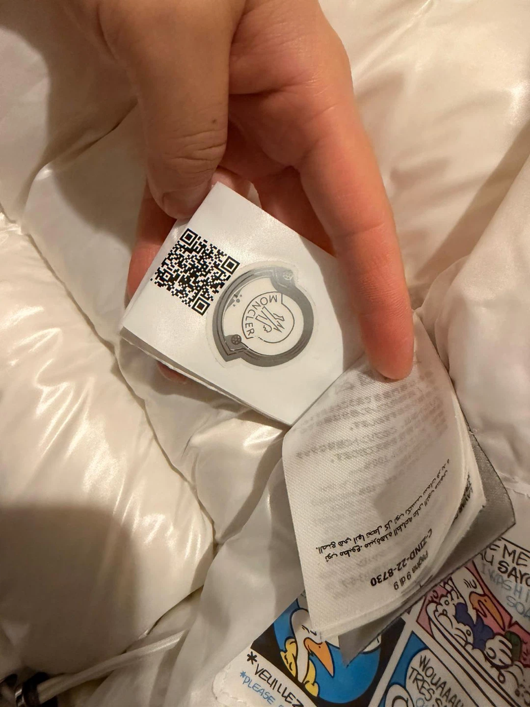 Authentic Moncler Maya Puffer Down Jacket Women’s Size 00 White - photo 3