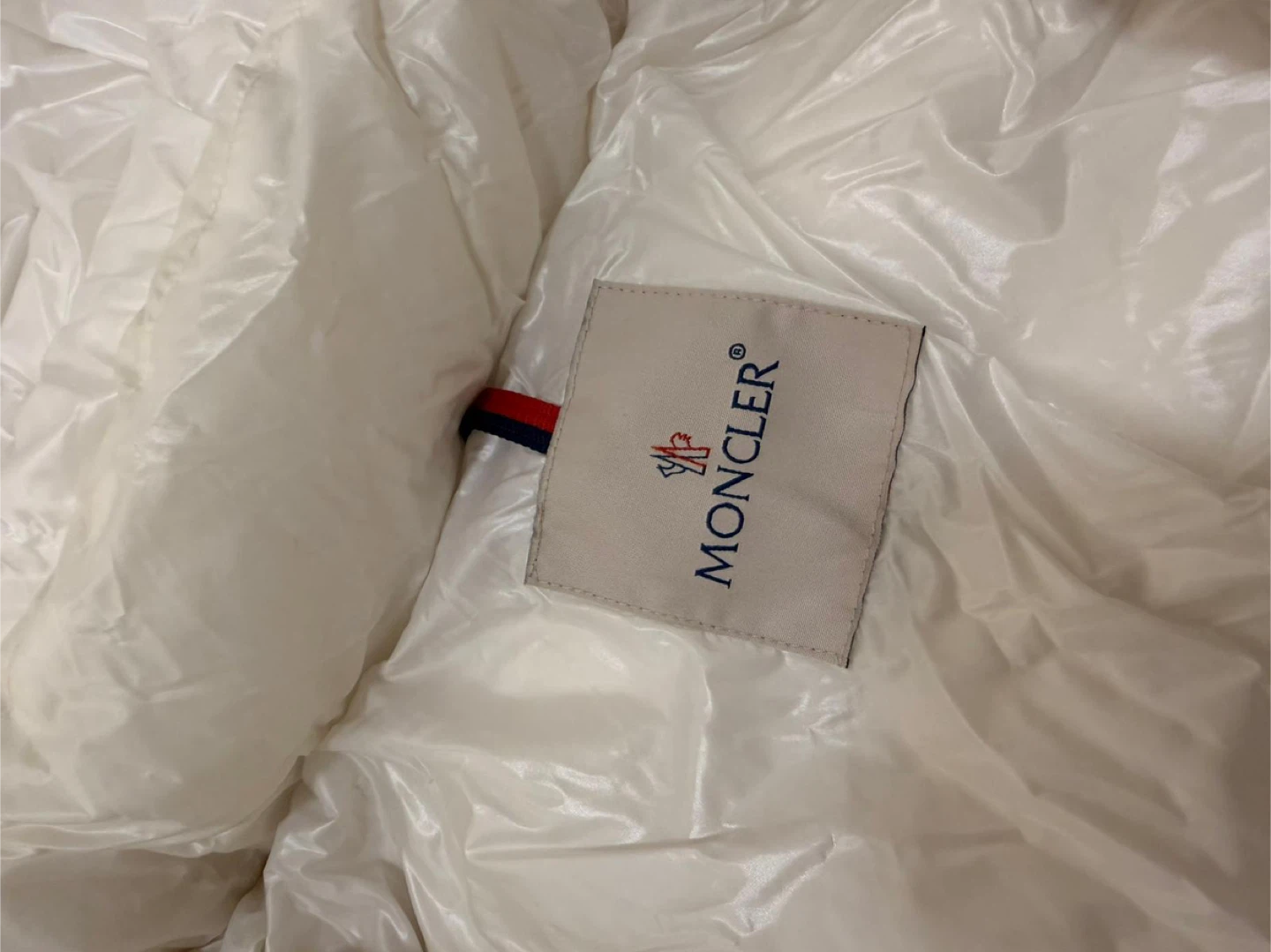 Authentic Moncler Maya Puffer Down Jacket Women’s Size 00 White - photo 4