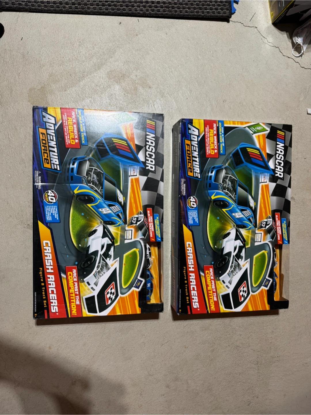 Adventure Force NASCAR Crash Racers Figure 8 Track Set