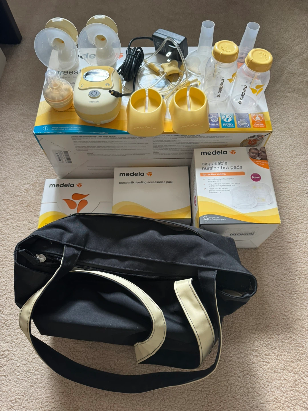 Medela Freestyle Double Breast Pump Set - photo 2