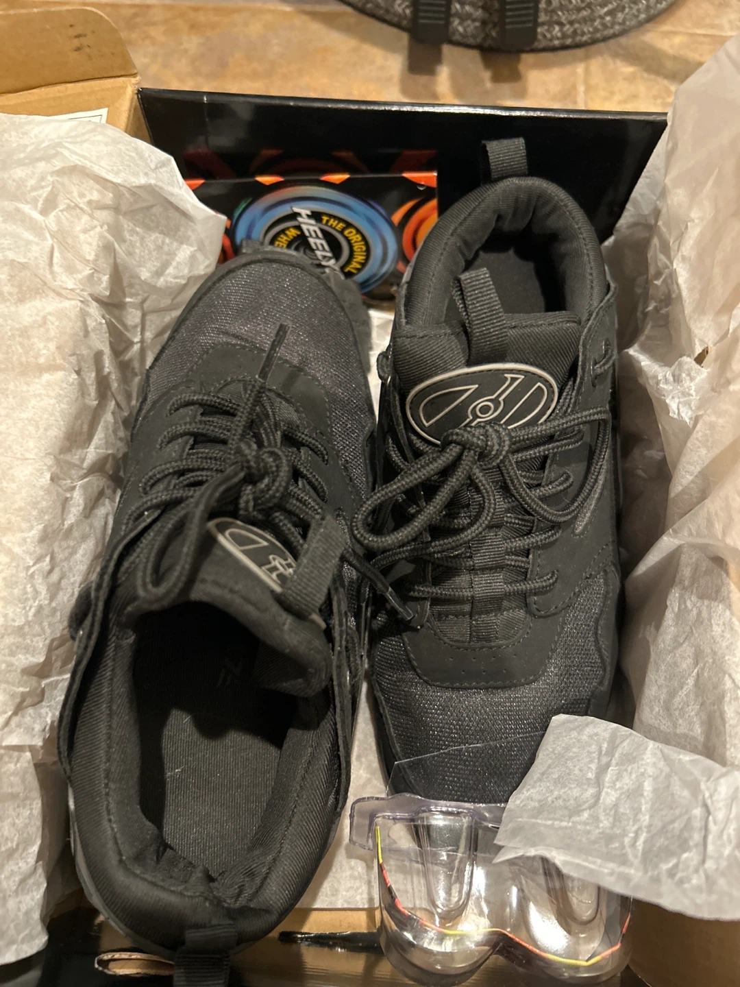 Heelys Force Black Youth Size 4