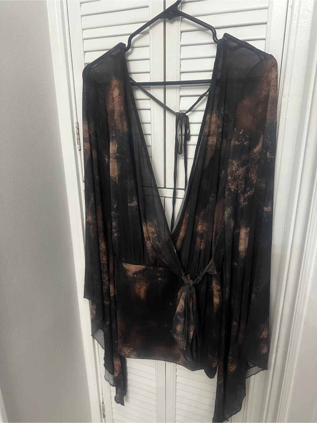New Fashion Nova Tie-Front Blouse, Black/Brown, Size M - photo 2