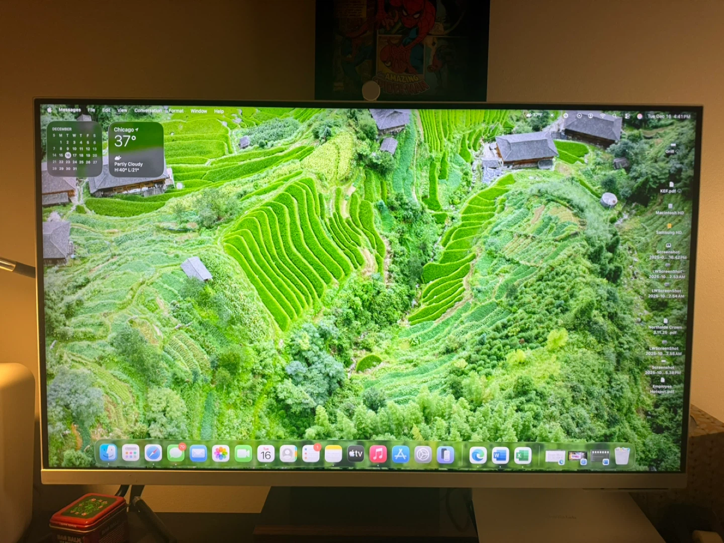 Samsung M80C Smart Monitor