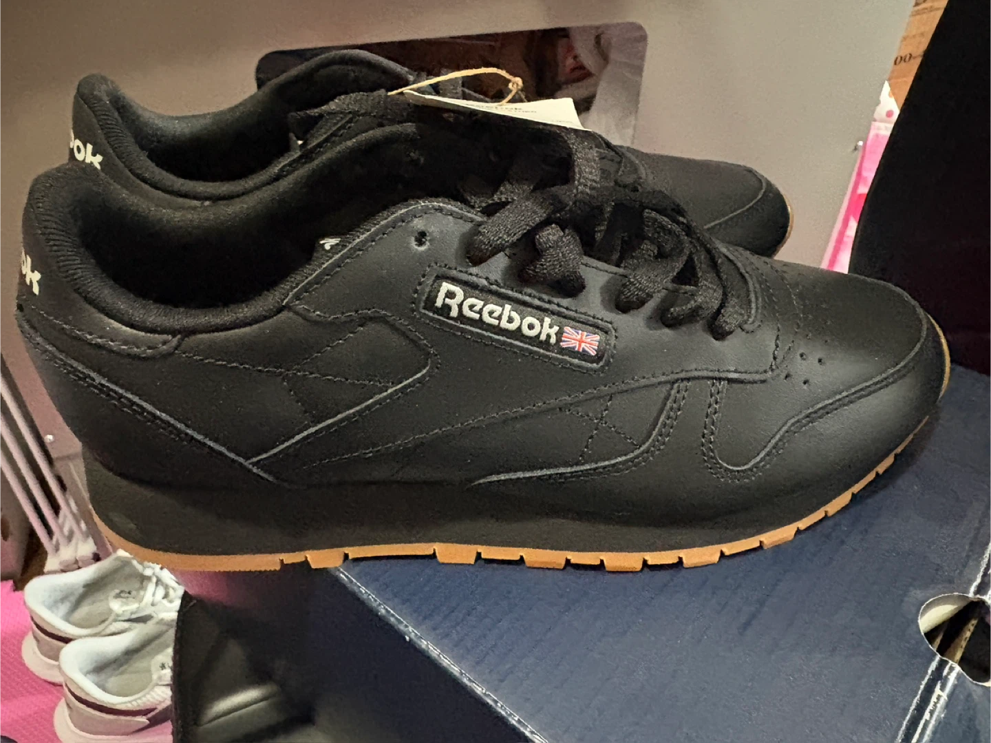 Reebok Classic unisex Leather Sneaker, Size 8 Black - photo 4