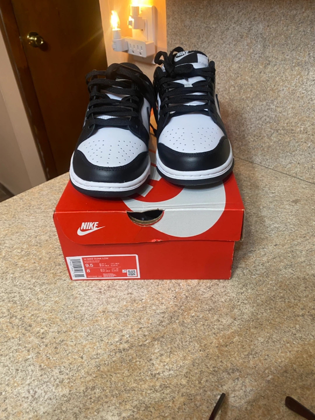 Brand new Nike dunk low - photo 2