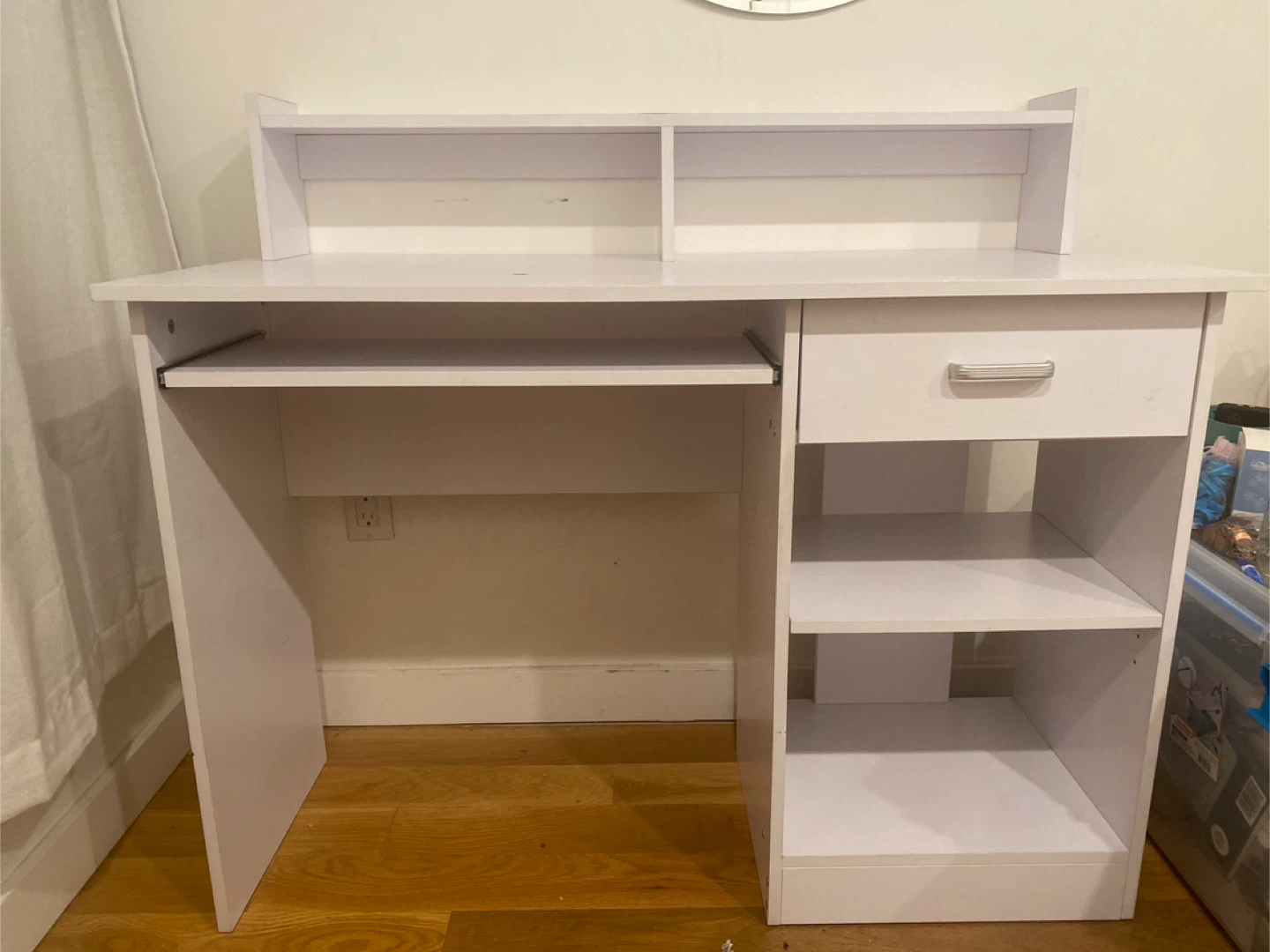 White Computer Desk with Hutch - photo 4
