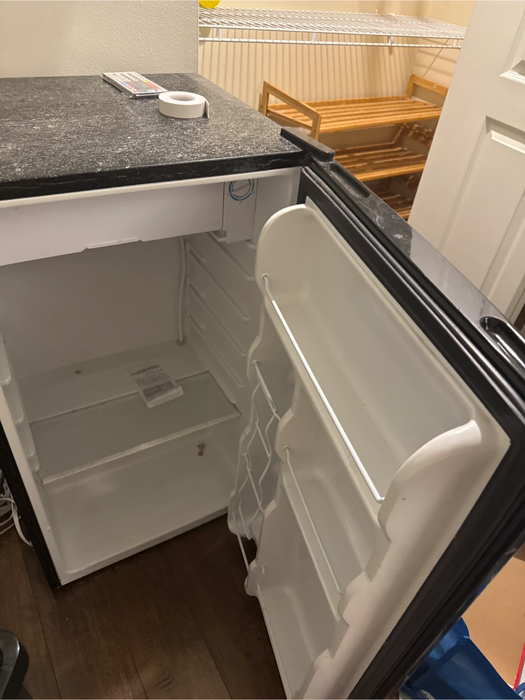RCA Mini Fridge - Black - photo 2
