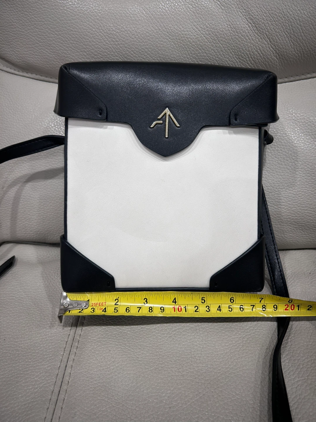 Manu Atelier Cylinder Shoulder Bag - Black & White