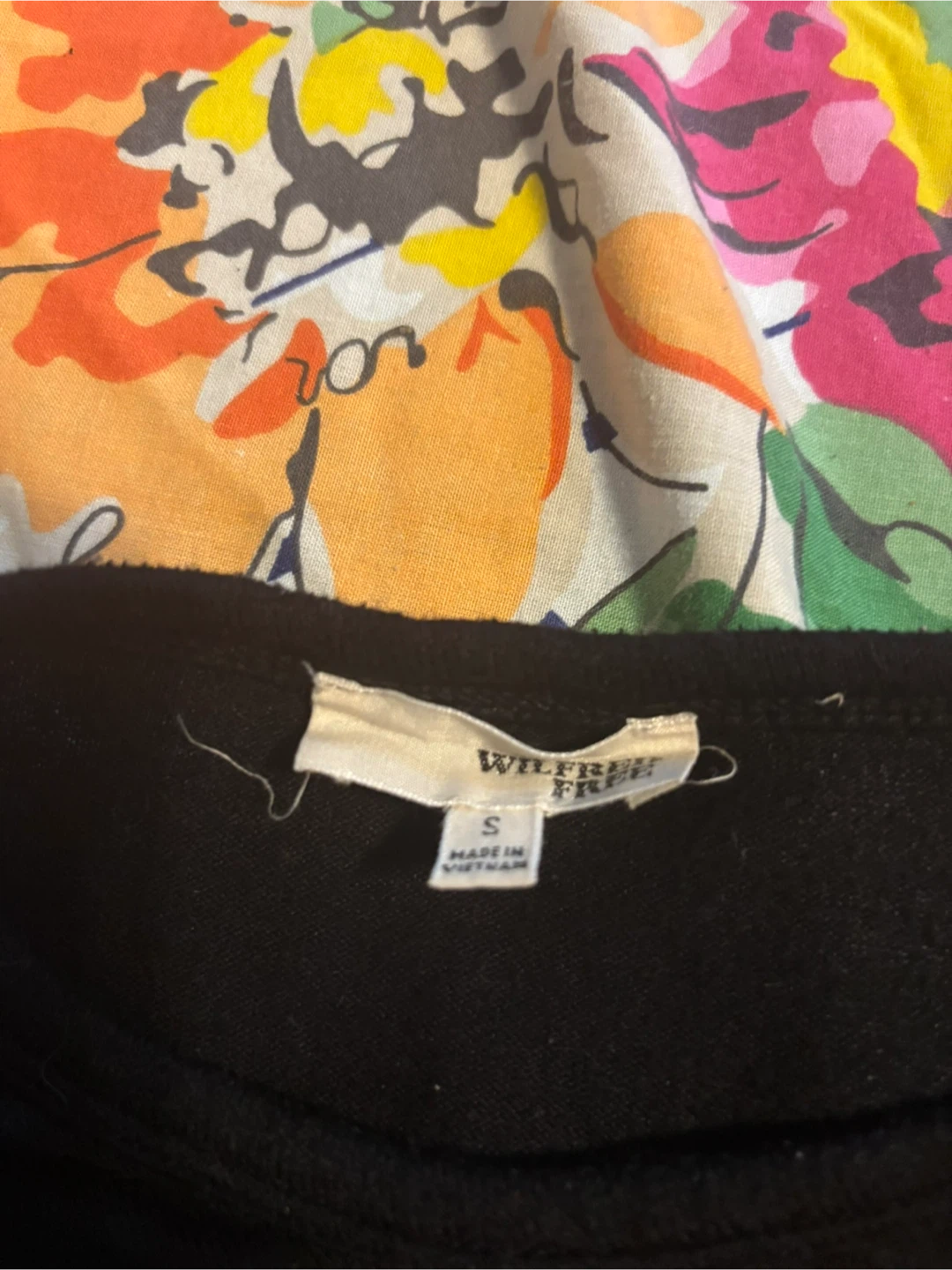 Wilfred Free Black Long Sleeve - Size Small - photo 2
