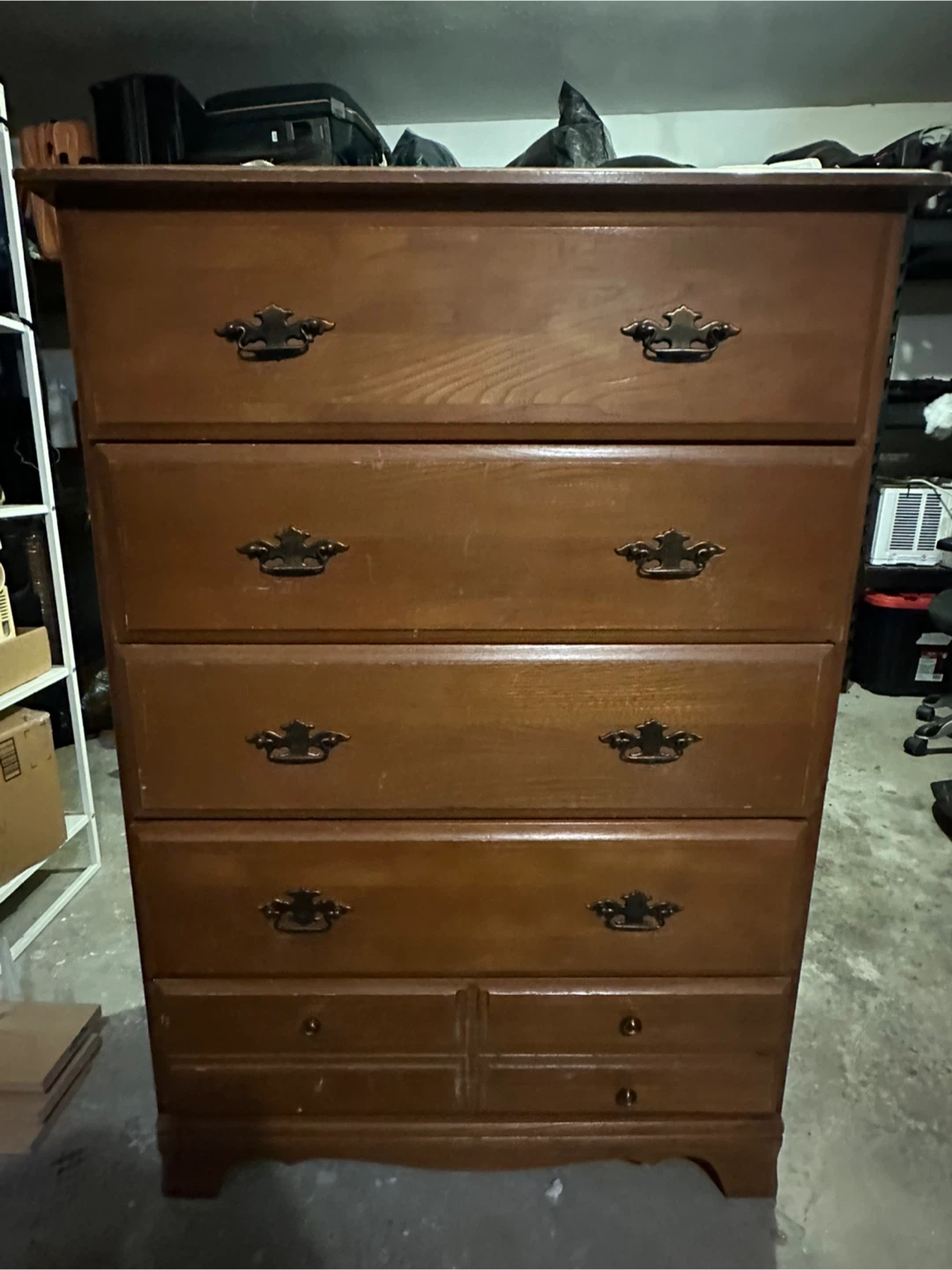 Wood 5-Drawer Dresser