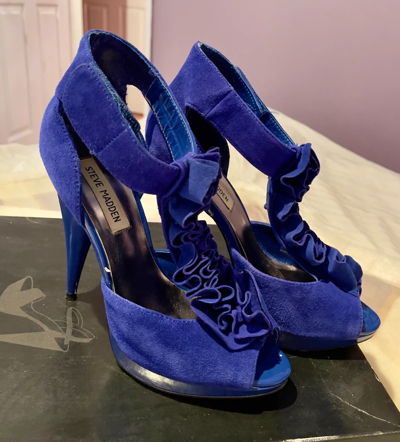 Steve Madden Blue Suede - 8.5