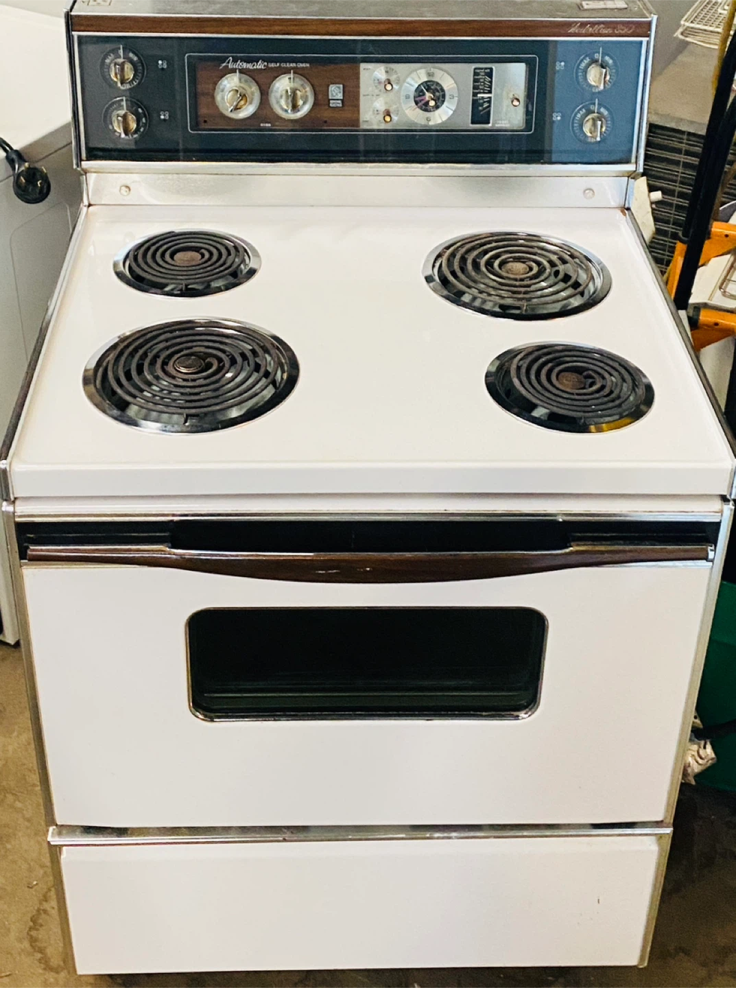 Antique GE 30” Stove
