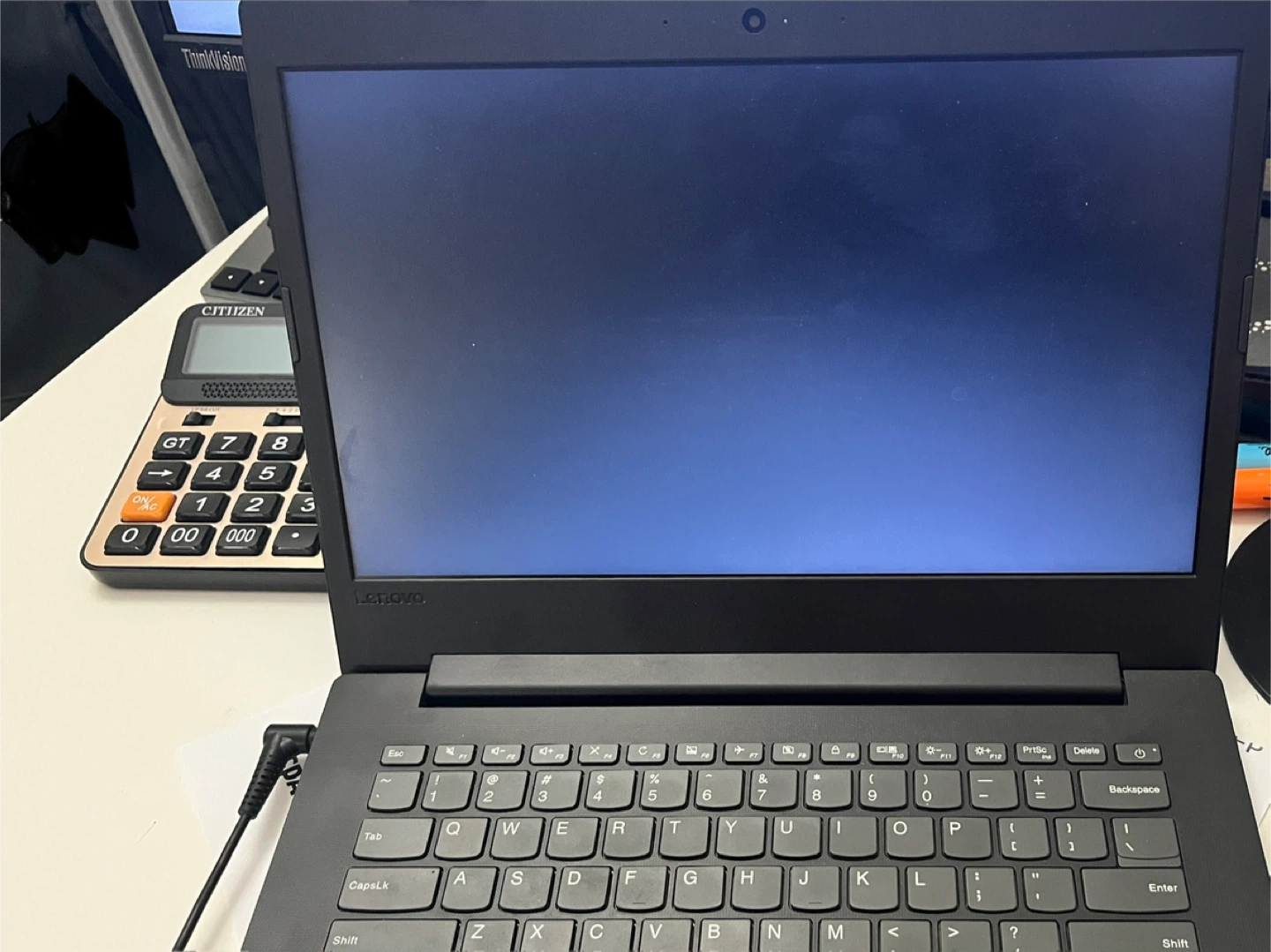 Lenovo Laptop - photo 2