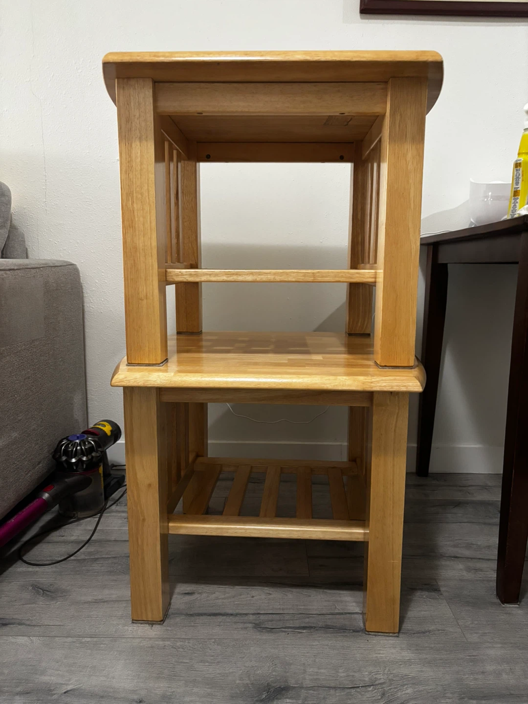 2 Wooden Side Tables - 23"x19" - photo 2