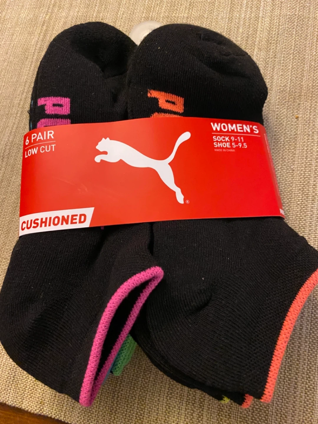 New Puma Women's low cut Socks, Size 9-11 - 5 pairs