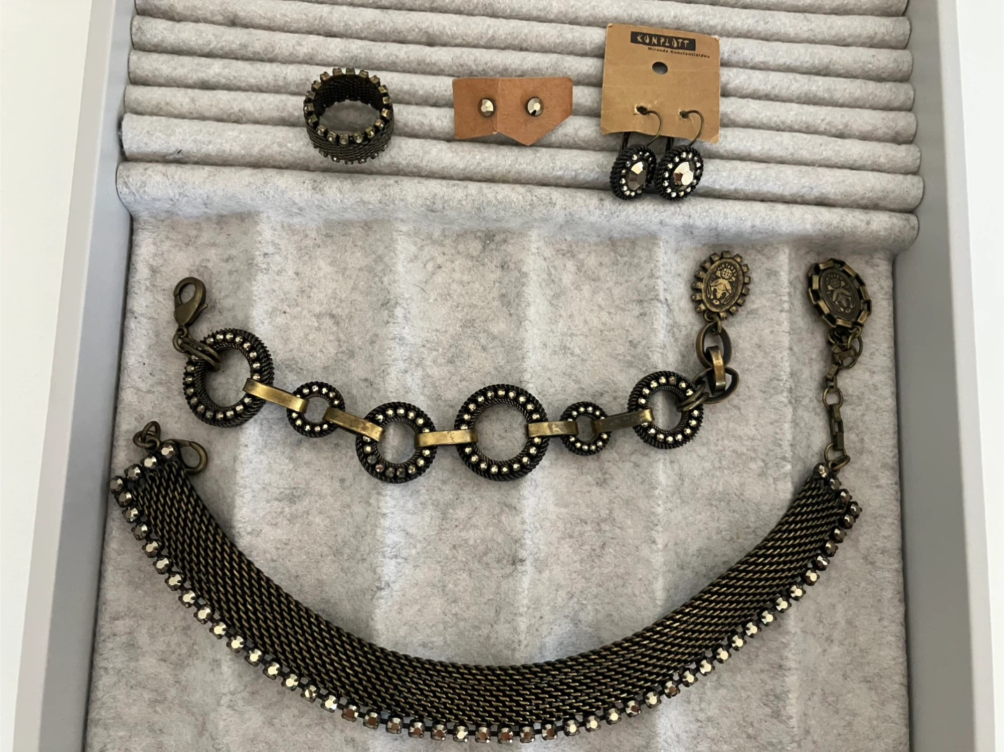 Konplott Jewellery Set Statement Pieces