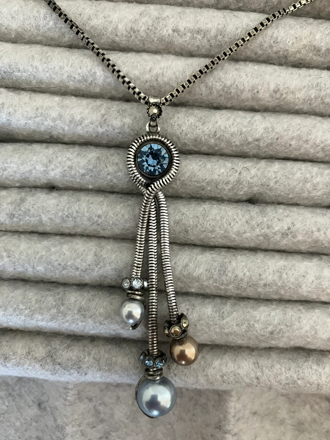 Konplott Elegant Silver and Blue Pearl Necklace and Ring Set - photo 2