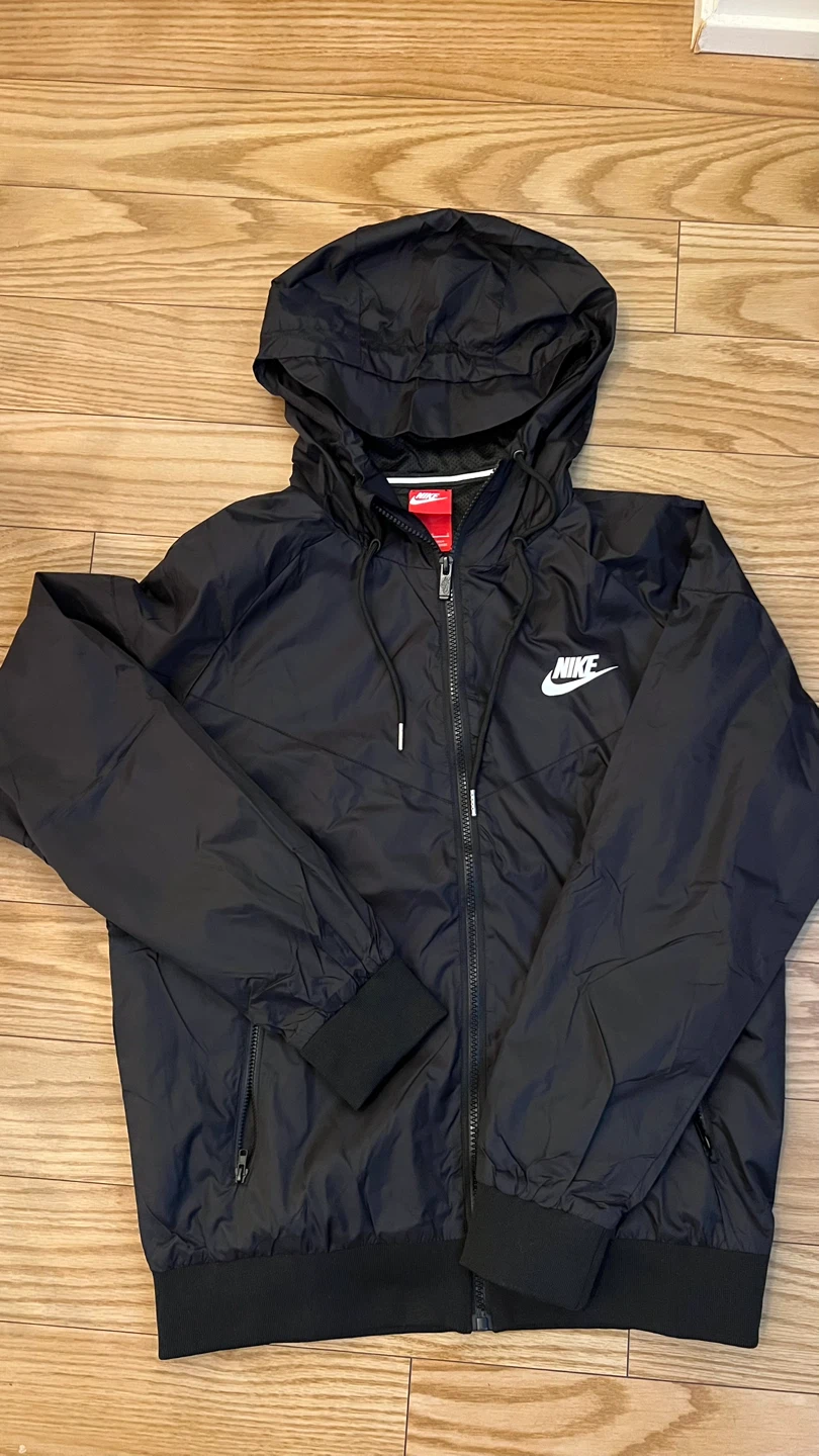 Nike Windrunner Jacket - Black
