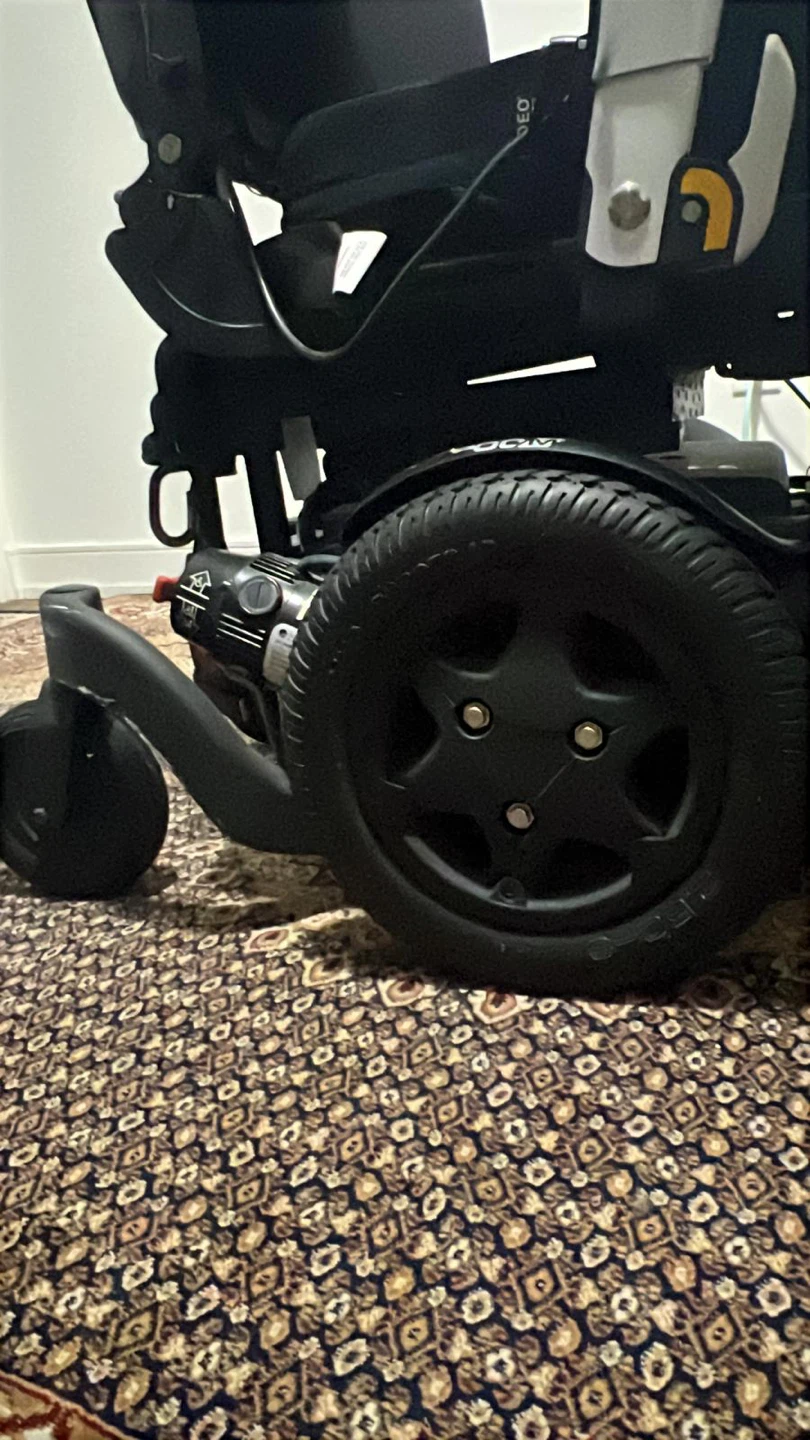 Quantum Edge 3 Power Wheelchair