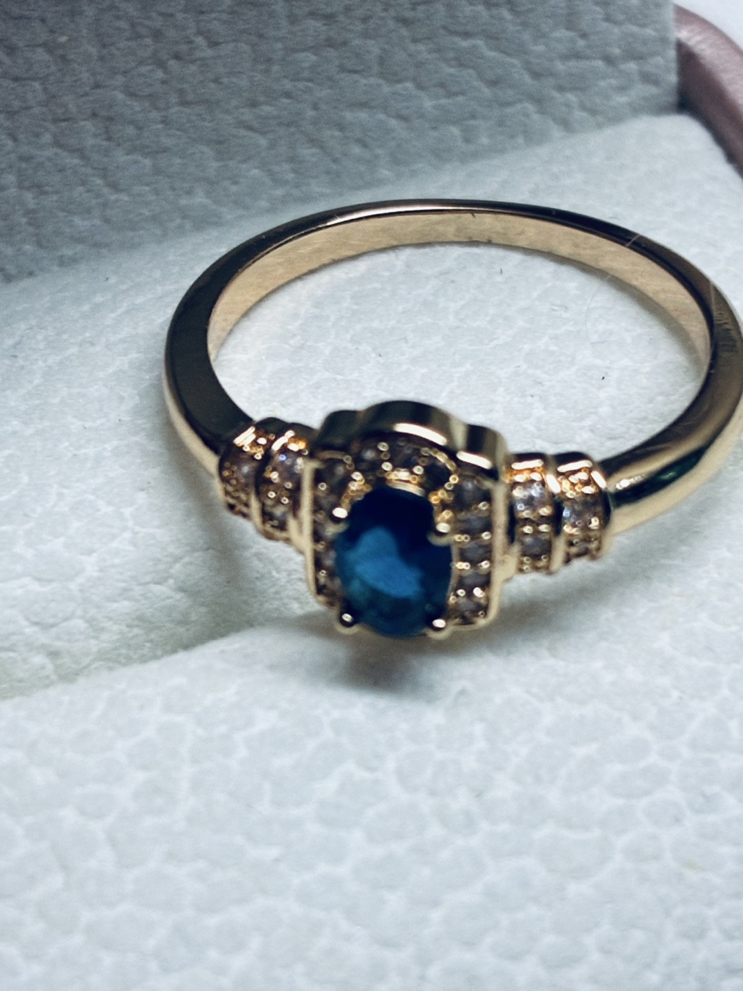 Stunning & unique oval shaped sapphire gold filled ring - photo 5
