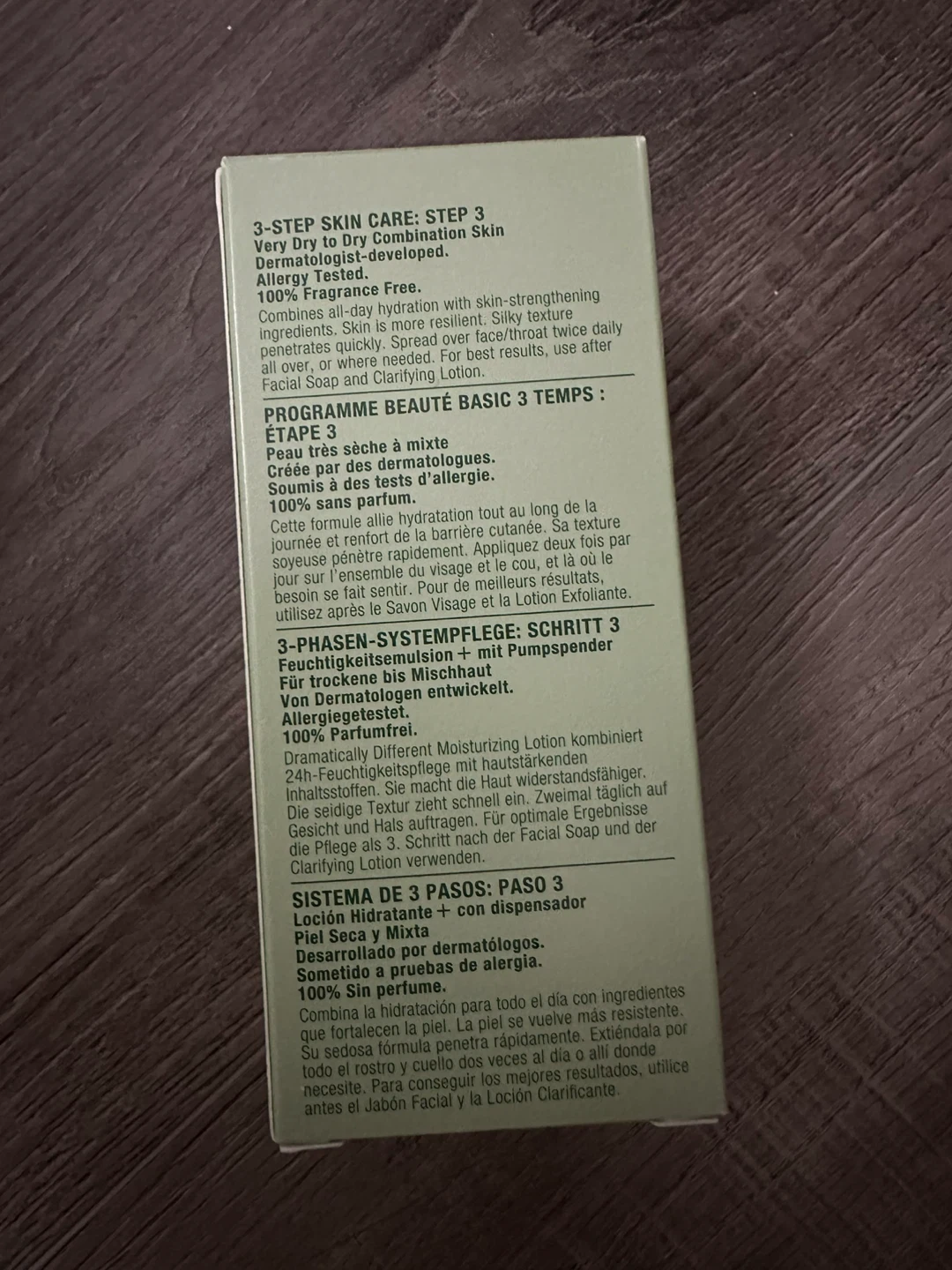Clinique Dramatically Different Moisturizing Lotion - New! - photo 3