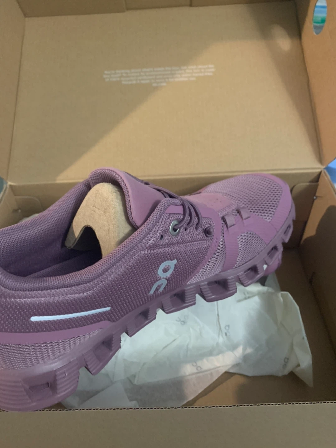 On Cloud Women's Running Shoes - Size 6, Lilac