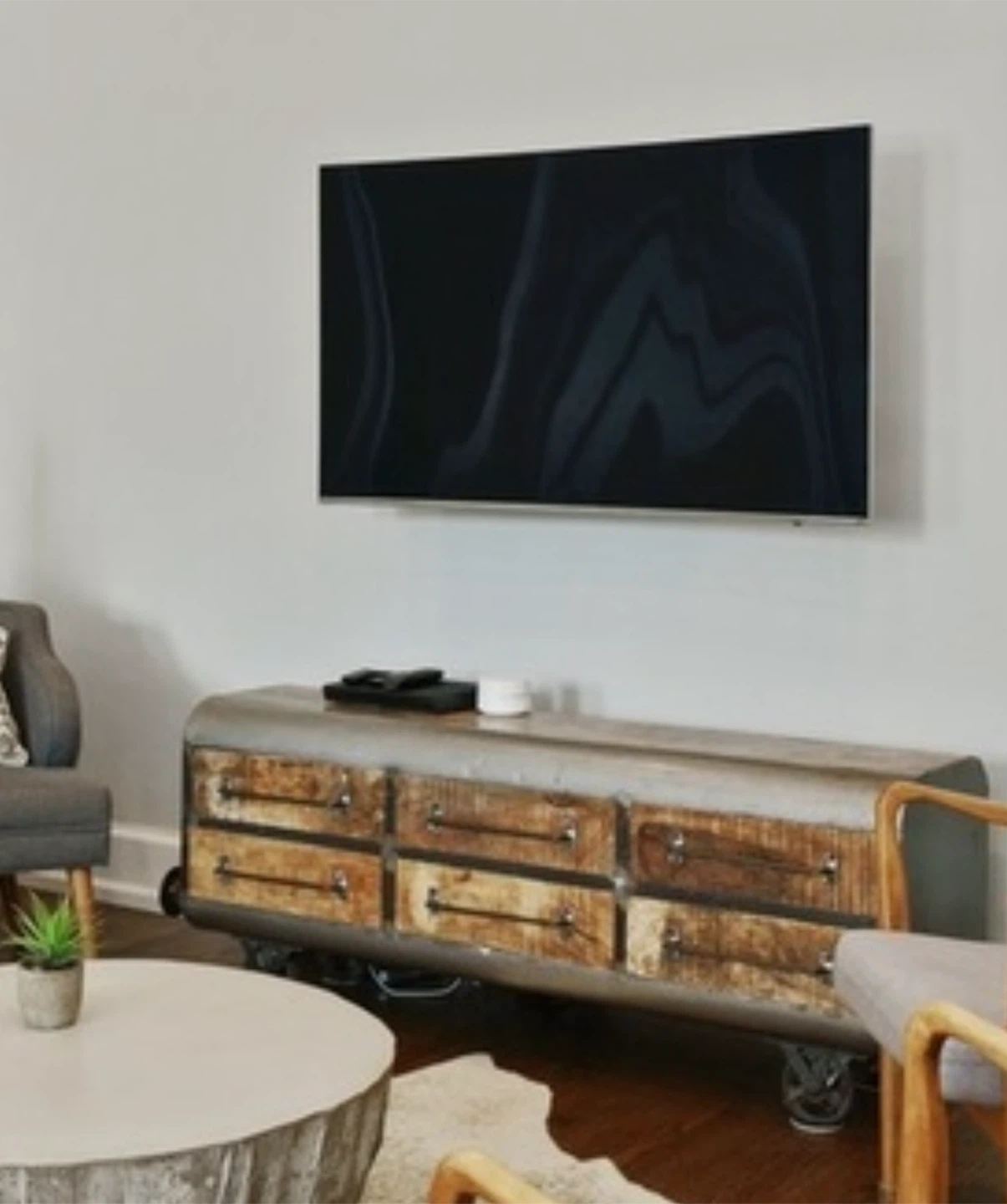 Grand Decor Locomotive Style Wooden & Metal TV stand